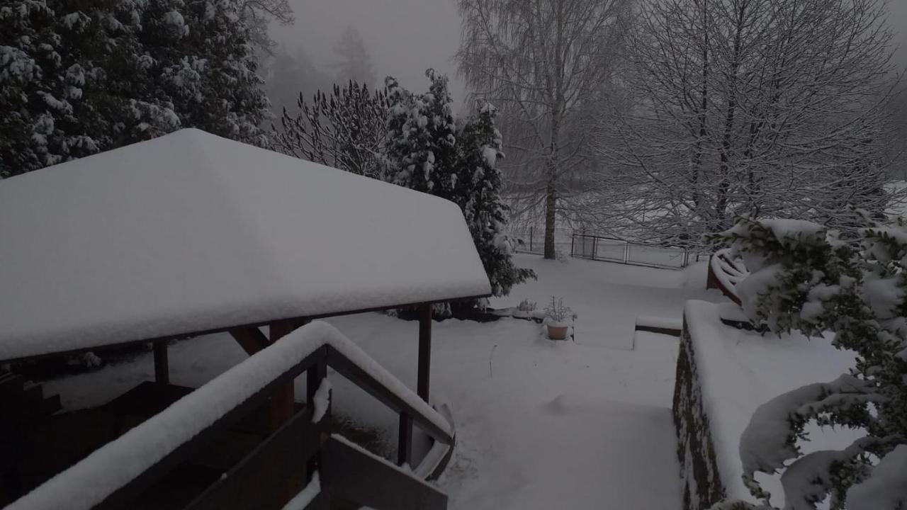 Rekreacni Dum Pohoda Jiřetín pod Jedlovou Esterno foto